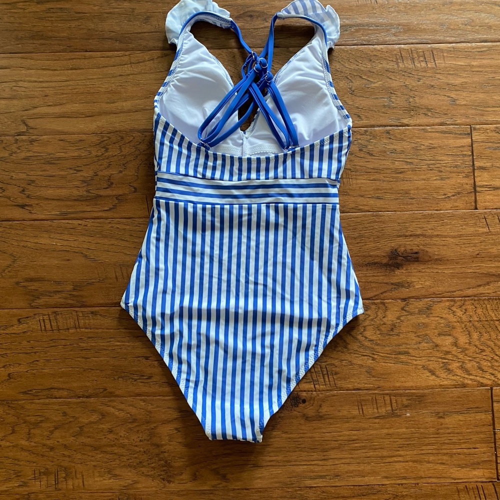 Cupshe Blue & White Stripe Adjustable One Piece XS - Picture 6 of 9